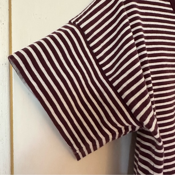 Everlane burgundy striped tee - Picture 3 of 3